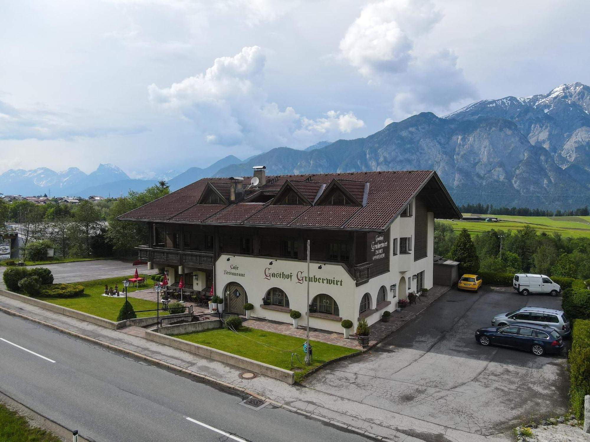 Alpenflair Apartment Mit Balkon - Inkl Parkplatz #1 Innsbruck Exterior foto